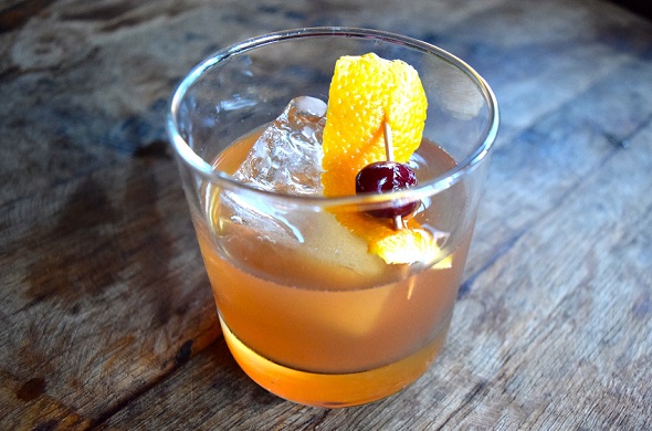 old fashioned pilgrim cocktail