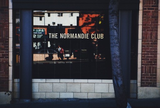 Normandie Club Photo (via thenormandieclub.com)